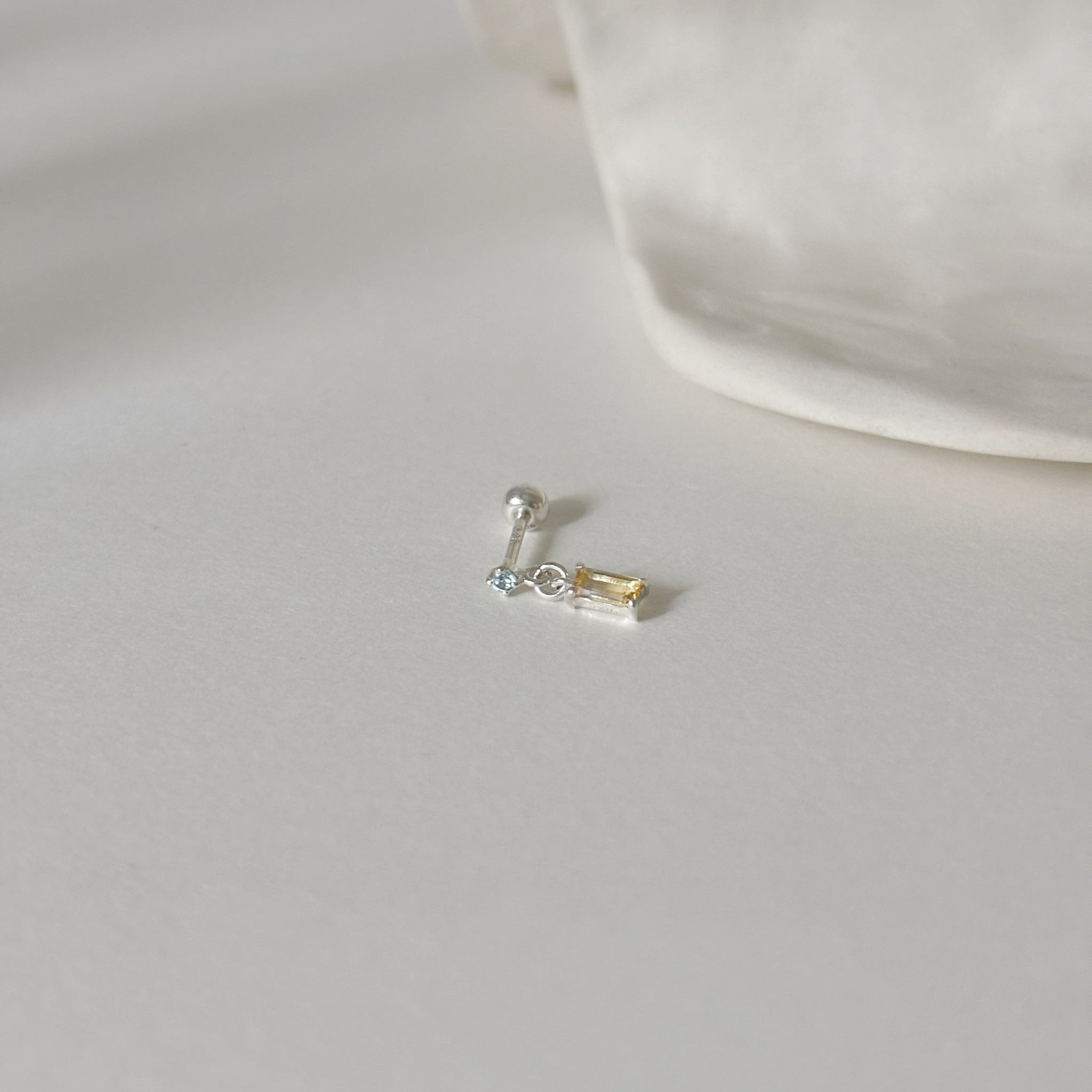 晃晃長方黃水晶托帕石轉珠耳環