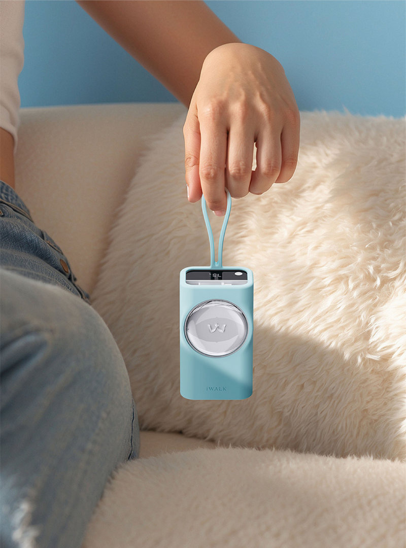 iWALK Reel 拉拉線 30W 伸縮線行動電源｜專用保護套