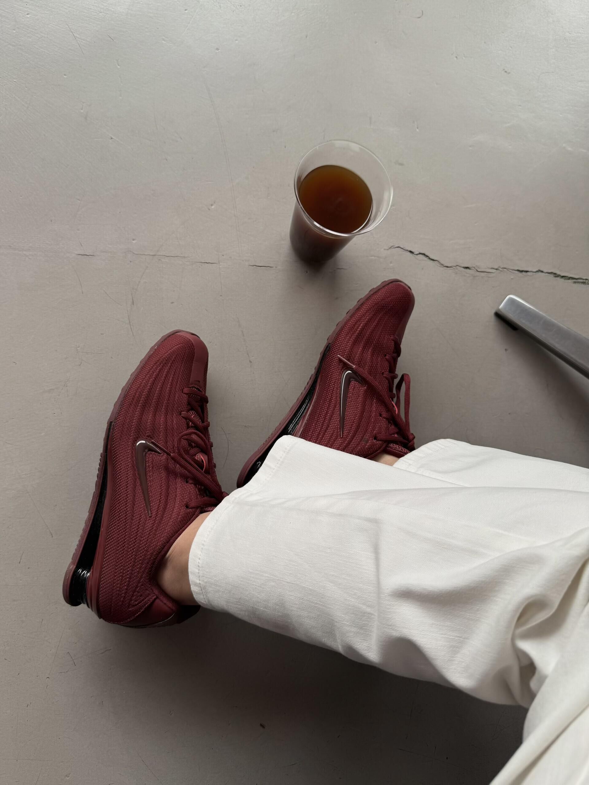 Nike SHOX Z 櫻桃紅 酒紅色 復古 慢跑鞋 彈簧鞋 女款 HQ7540-600/預購