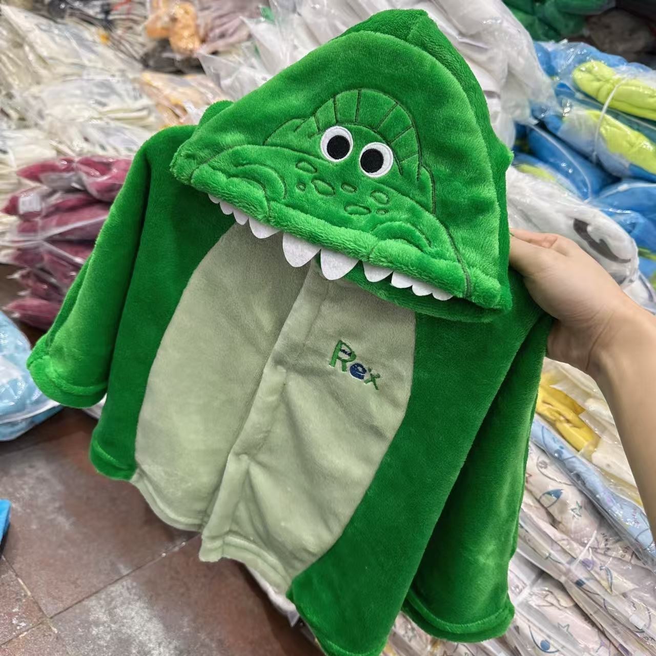 𝐃𝐢𝐬𝐧𝐞𝐲 泡泡龍連帽斗篷