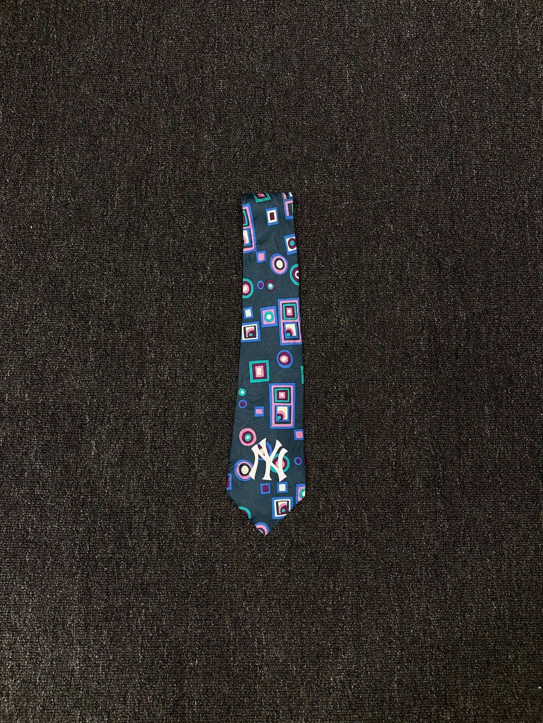 <穿搭必備單品!> Avantgarde Research Custom Tie 復古 領帶 292