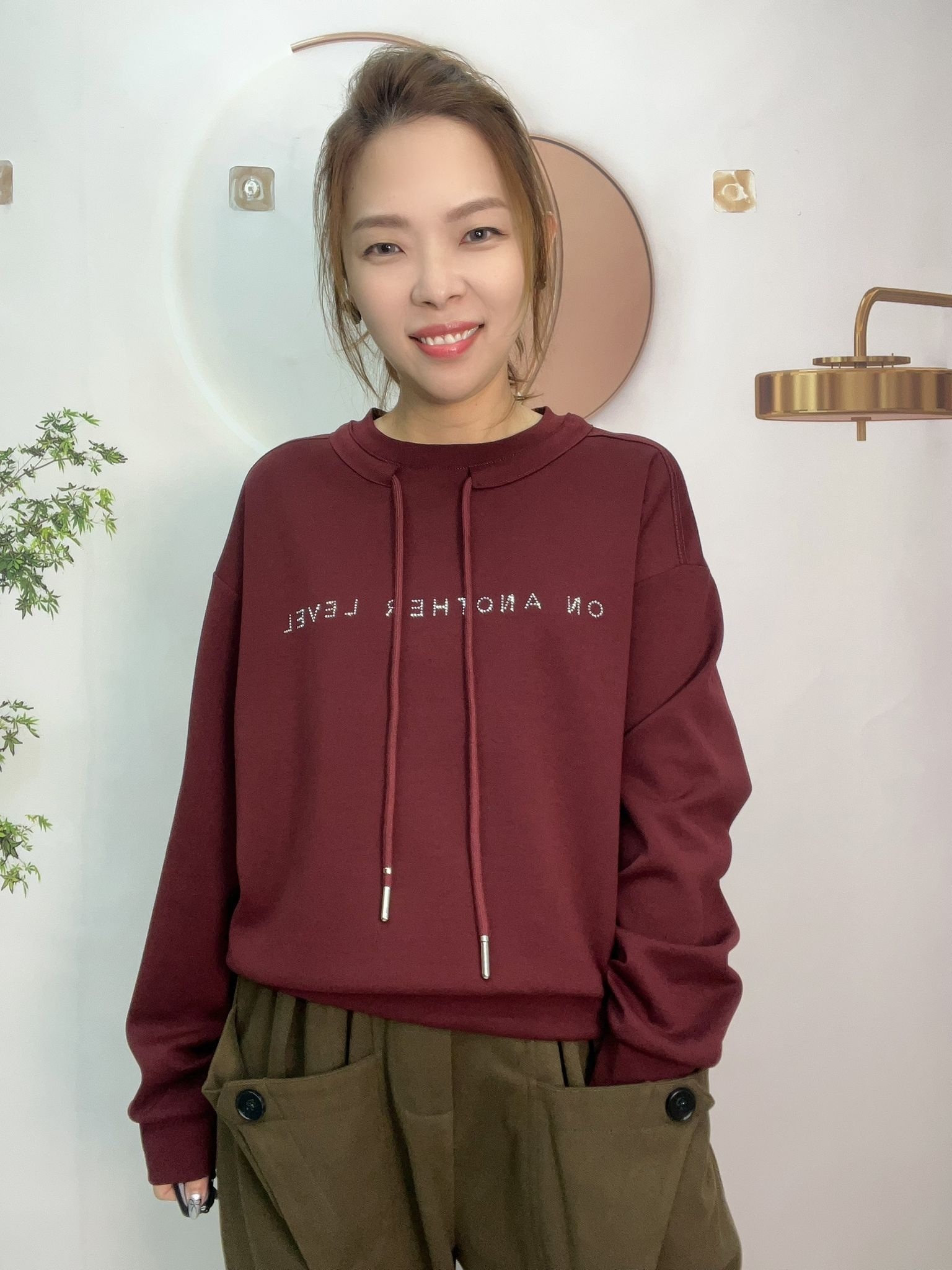 Mar 型格閃英文字top~121Y