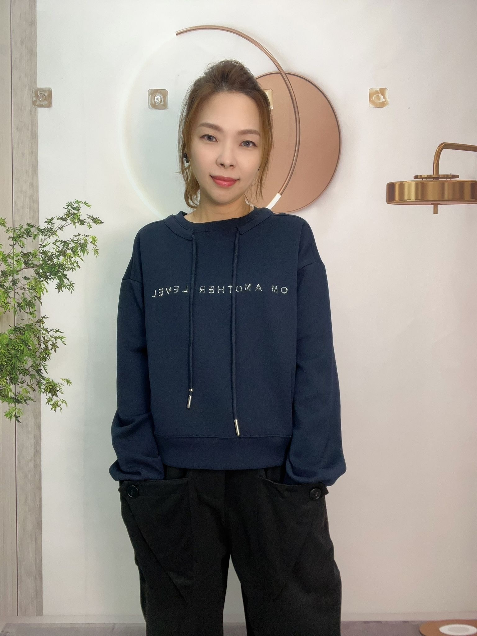 Mar 型格閃英文字top~121Y