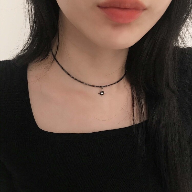 OFUSE - dark night choker