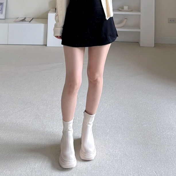 一秒長高韓國製真皮超顯瘦短靴（現貨）