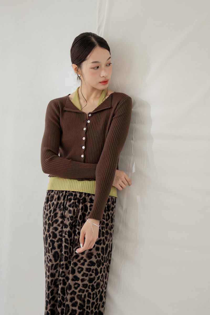 繞脖假兩件撞色針織上衣