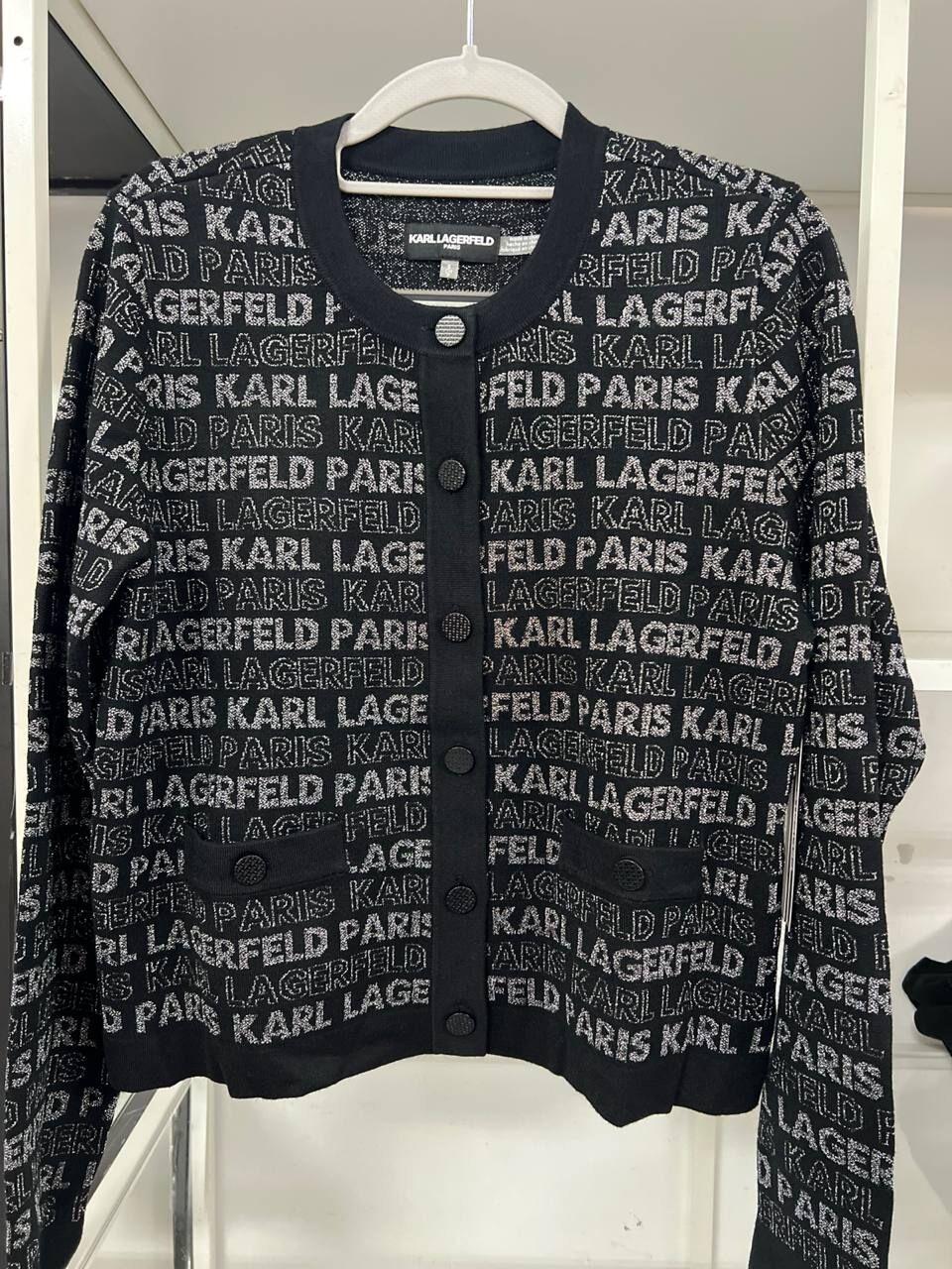 [U] KARL LAGERFELD BLK/GUNMETAL WOMEN'S GIFTING KARL LOGO CARDIGAN, L5ZSY751-BWG (UKL242)