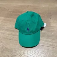[S]  POLO RALPH LAUREN GREEN SMALL LOGO EMBROIDED CAP, 198352460600 (SUZZ22)