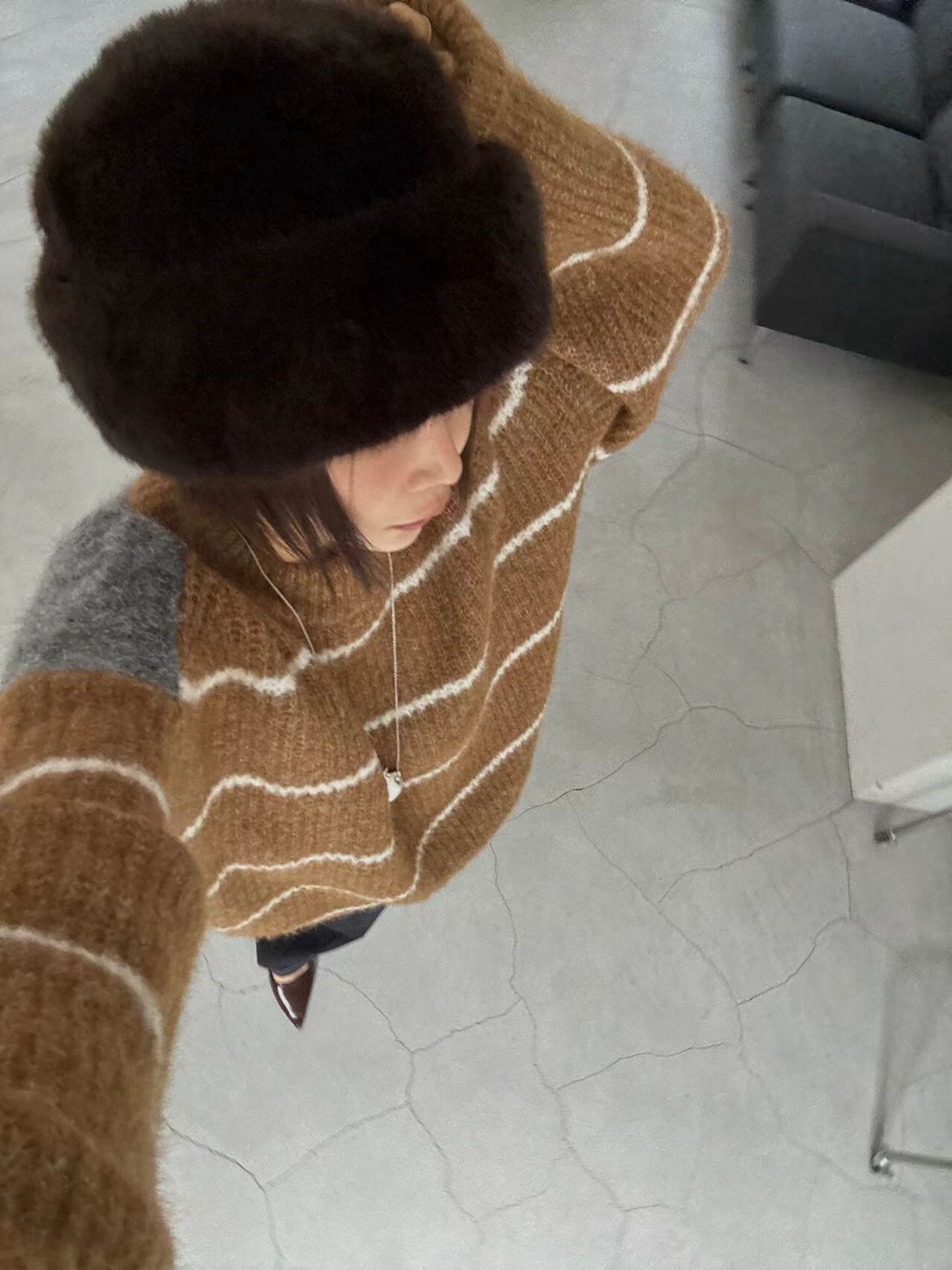 前後雙色橫條羊毛衣