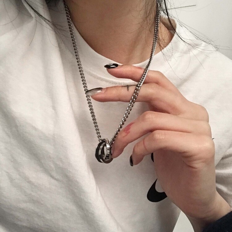 OFUSE - bold ring necklace