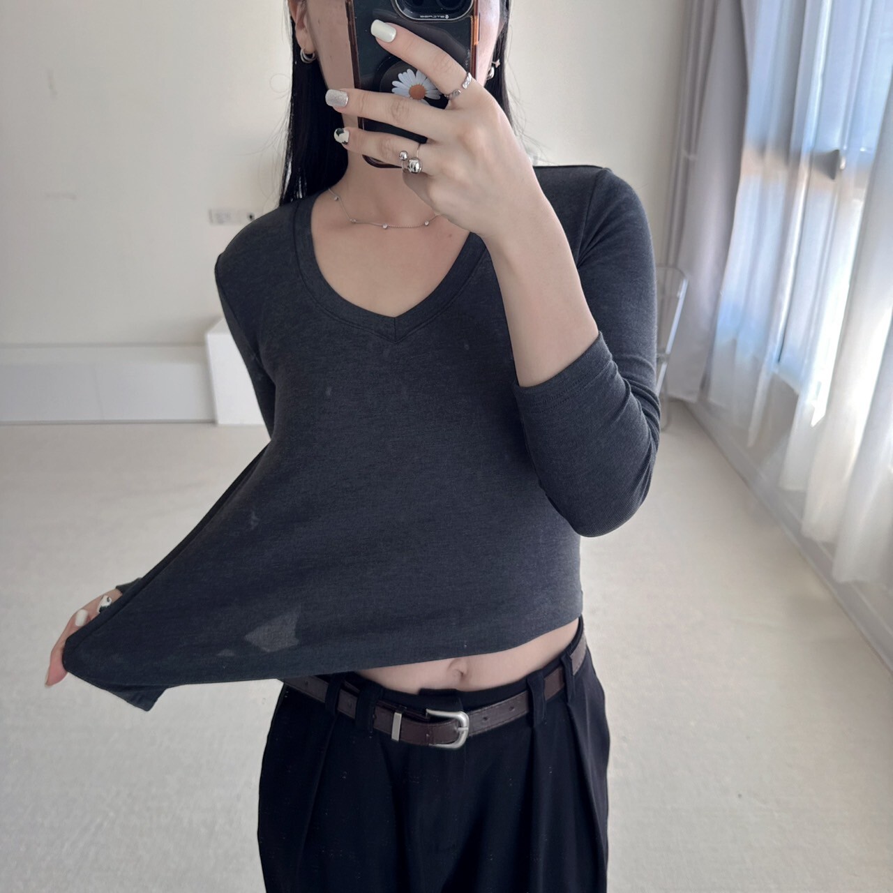 親膚V領彈性長袖bra T（現貨）