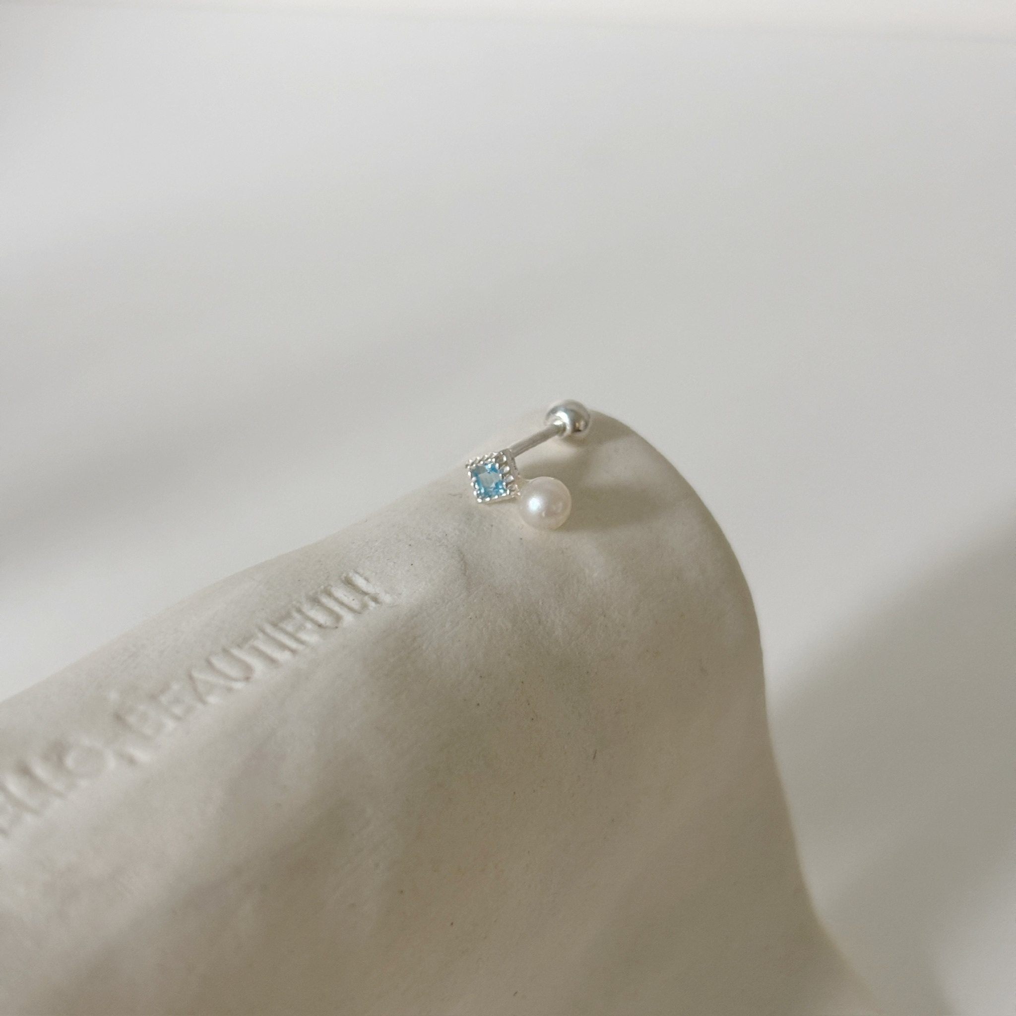 菱形托帕石珍珠轉珠耳環