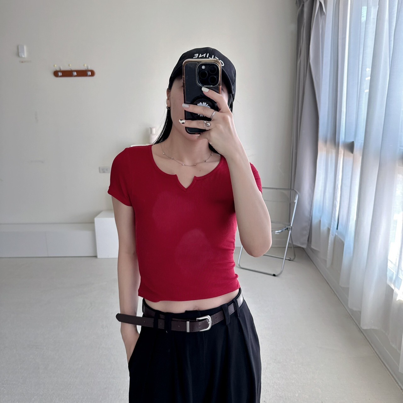 胸前小開叉背摟空短袖bra T（現貨）