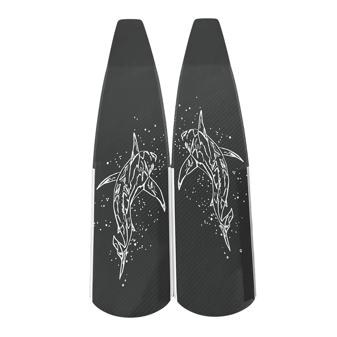 ▲Majestic 碳纖維長蛙鞋 鯊魚款（保固五年）