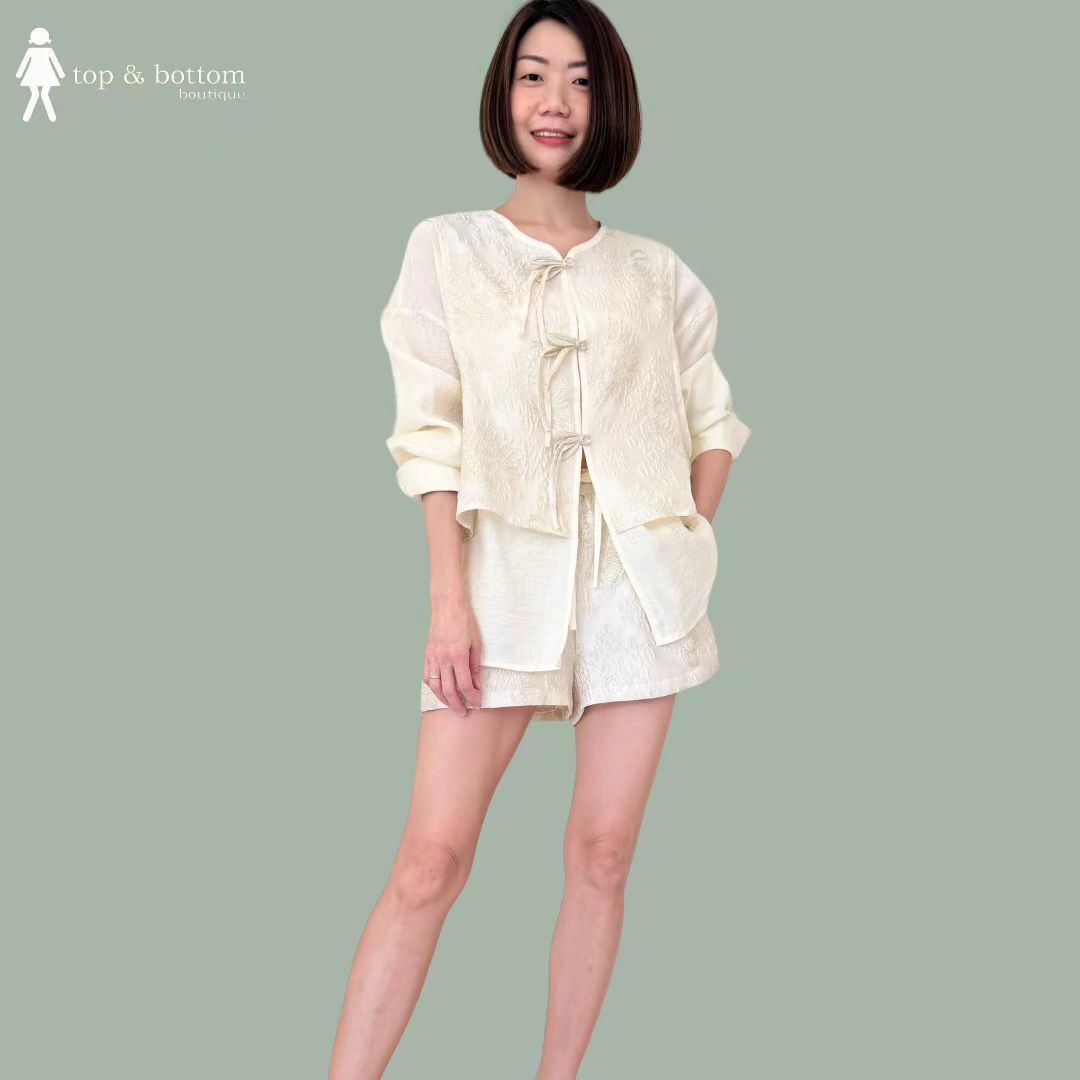 LONG SLEEVE GOLD EMBROIDERED BLOUSE & SHORTS SET SUIT