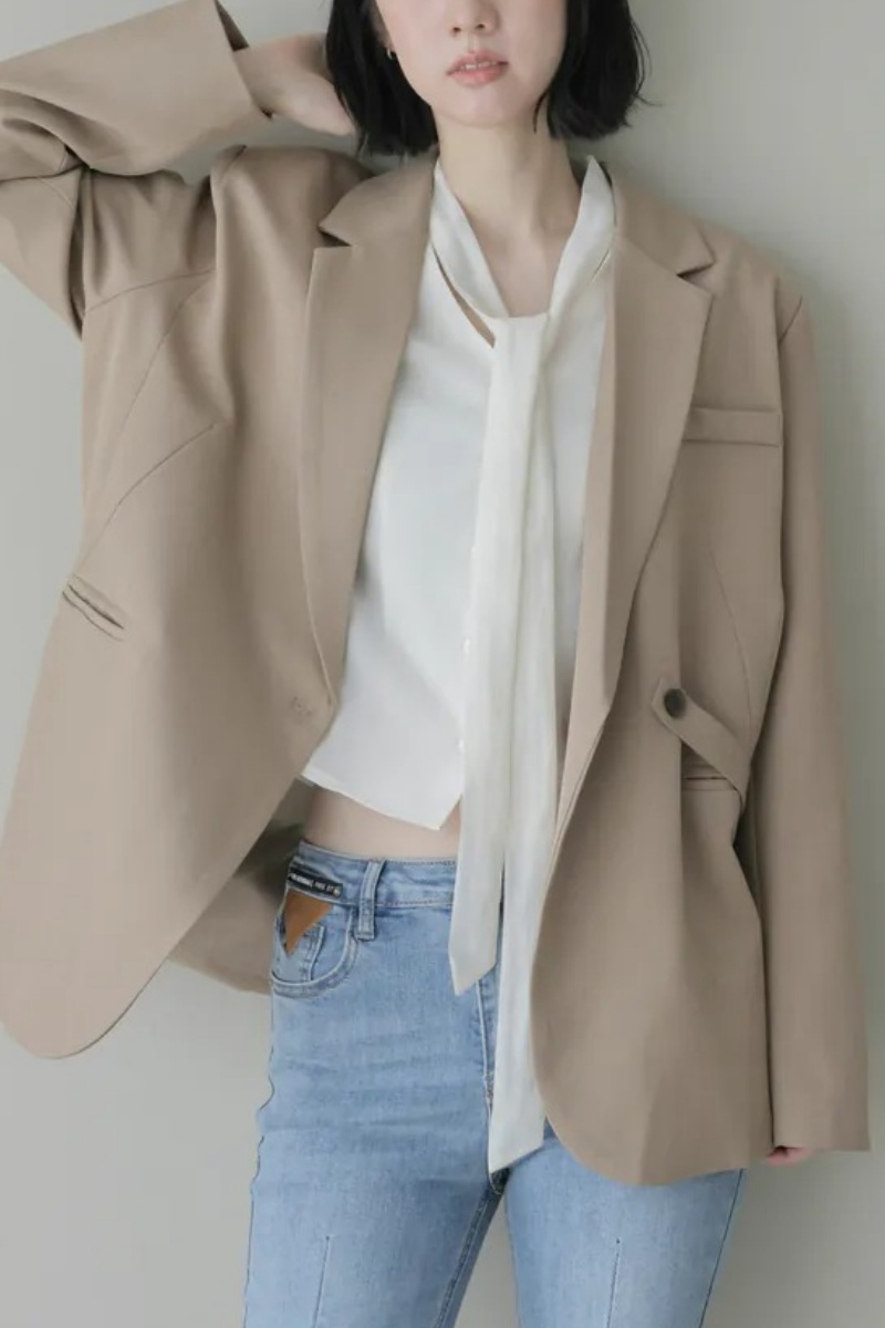 設計感側腰帶西裝外套