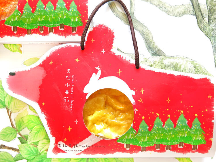 聖誕熊手提造型水果乾