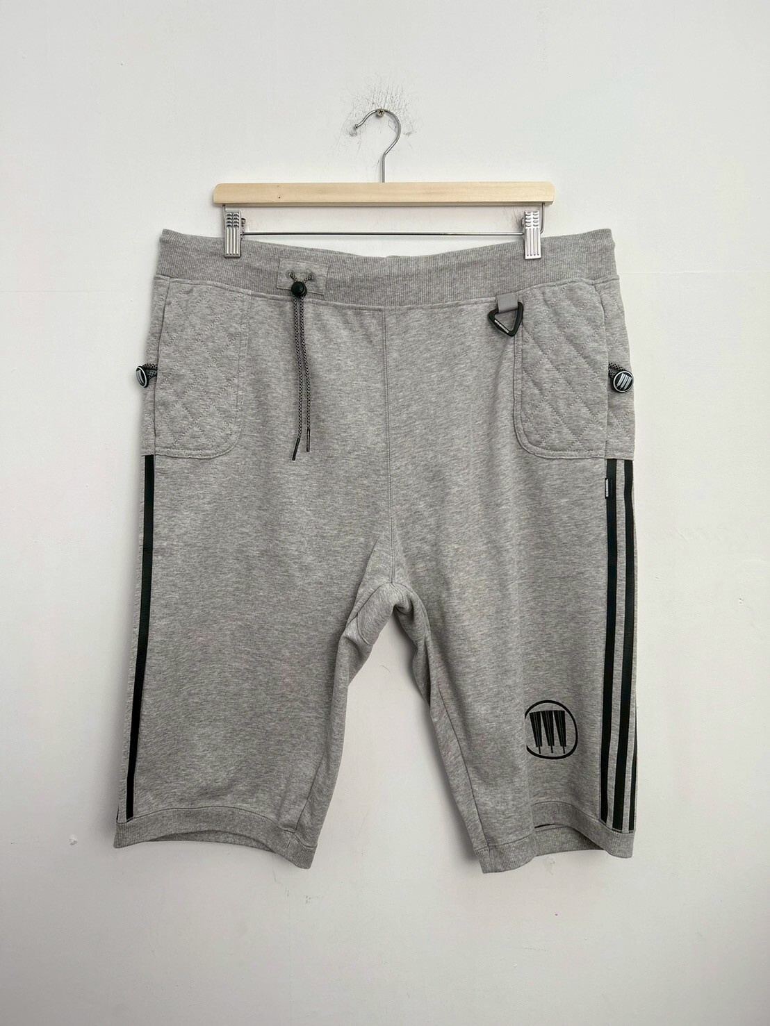 adidas Neighborhood Riders Track Shorts SIZE L (2)