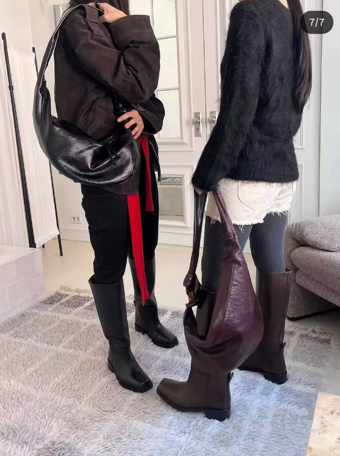 韓國代購 Archivepke Fling messenger bag(Glossy crack burgundy)