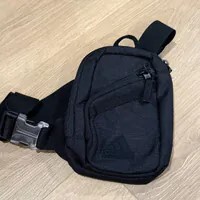 [S] ADIDAS BLACK IU9301 PRIME MINI SLING CROSSBODY, 888254190643 (SUZZ45)