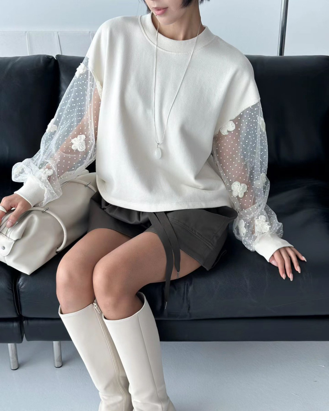 Marie-Marie| 氣質蝴蝶波點蕾絲袖上衣