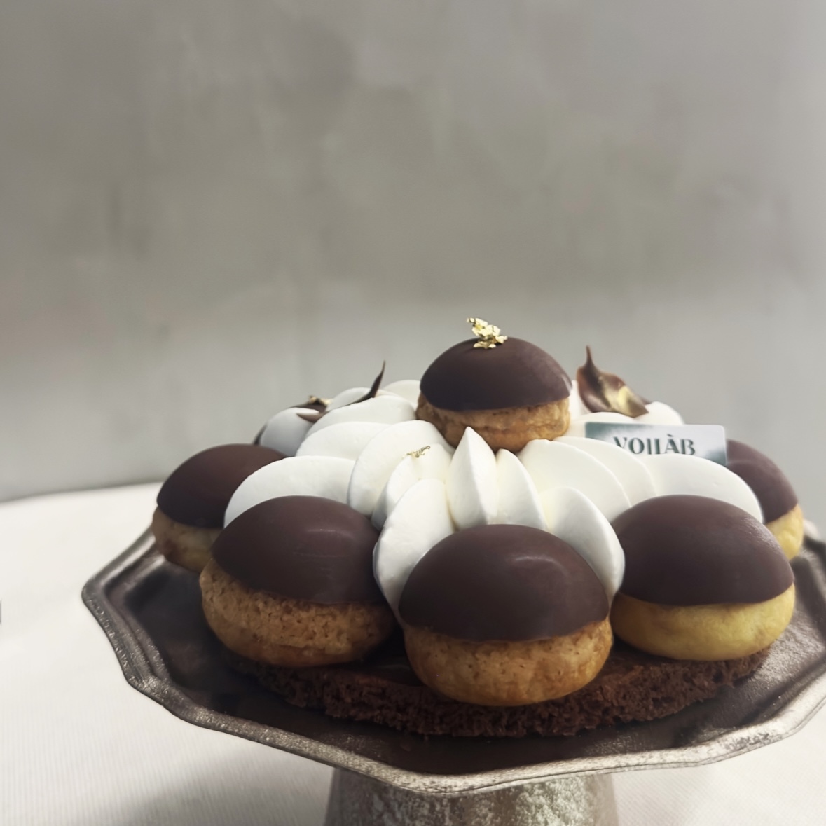 《餘光》可可洋梨聖多諾黑