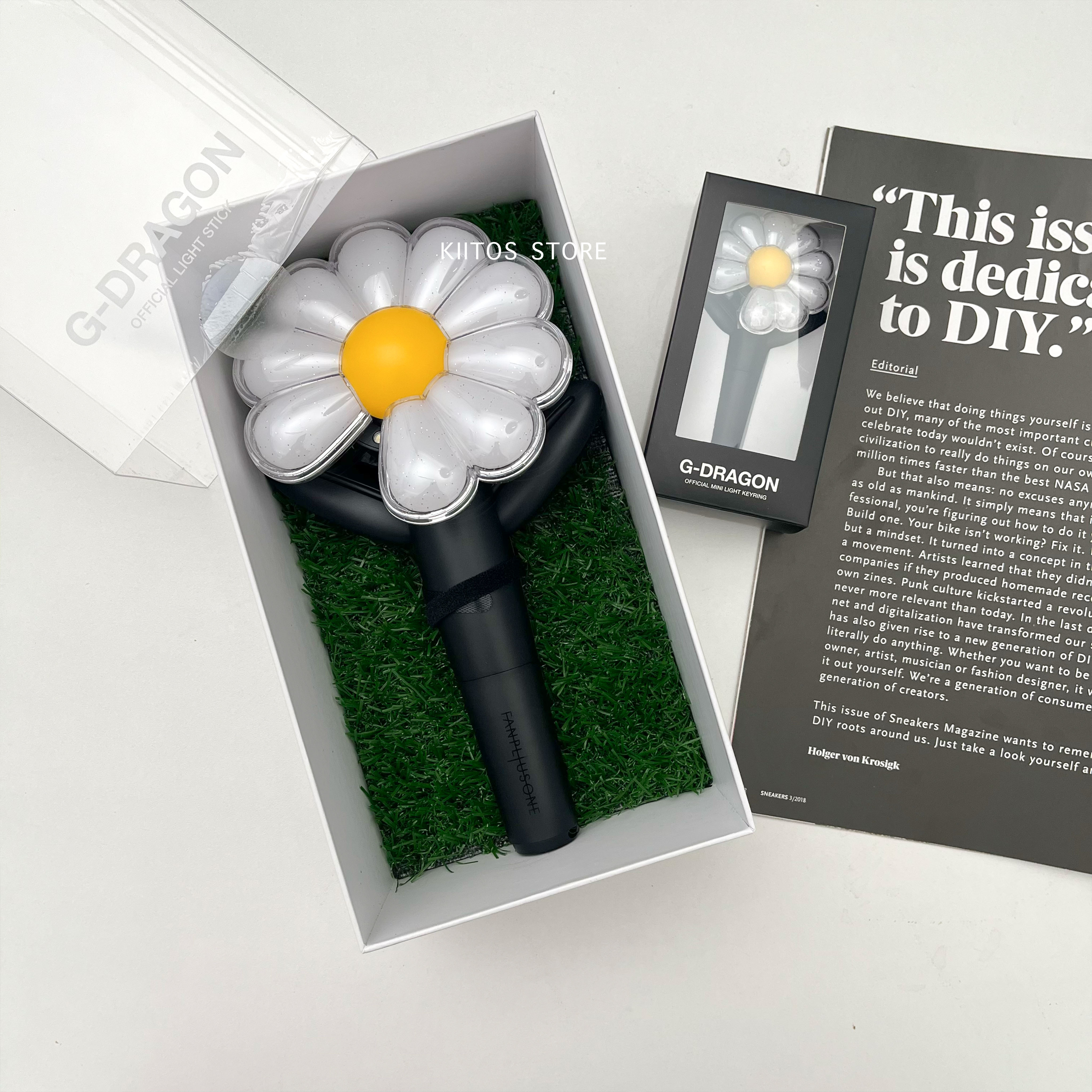 【現貨】 G-DRAGON 權志龍 GD Official Light Stick 小雛菊手燈 官方 應援 手燈 迷你 發光 鑰匙圈 吊飾