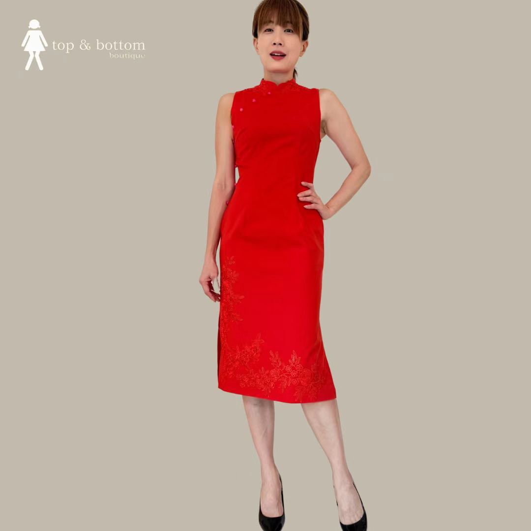 EMBROIDERED DETAILS PENCIL CHEONGSAM DRESS