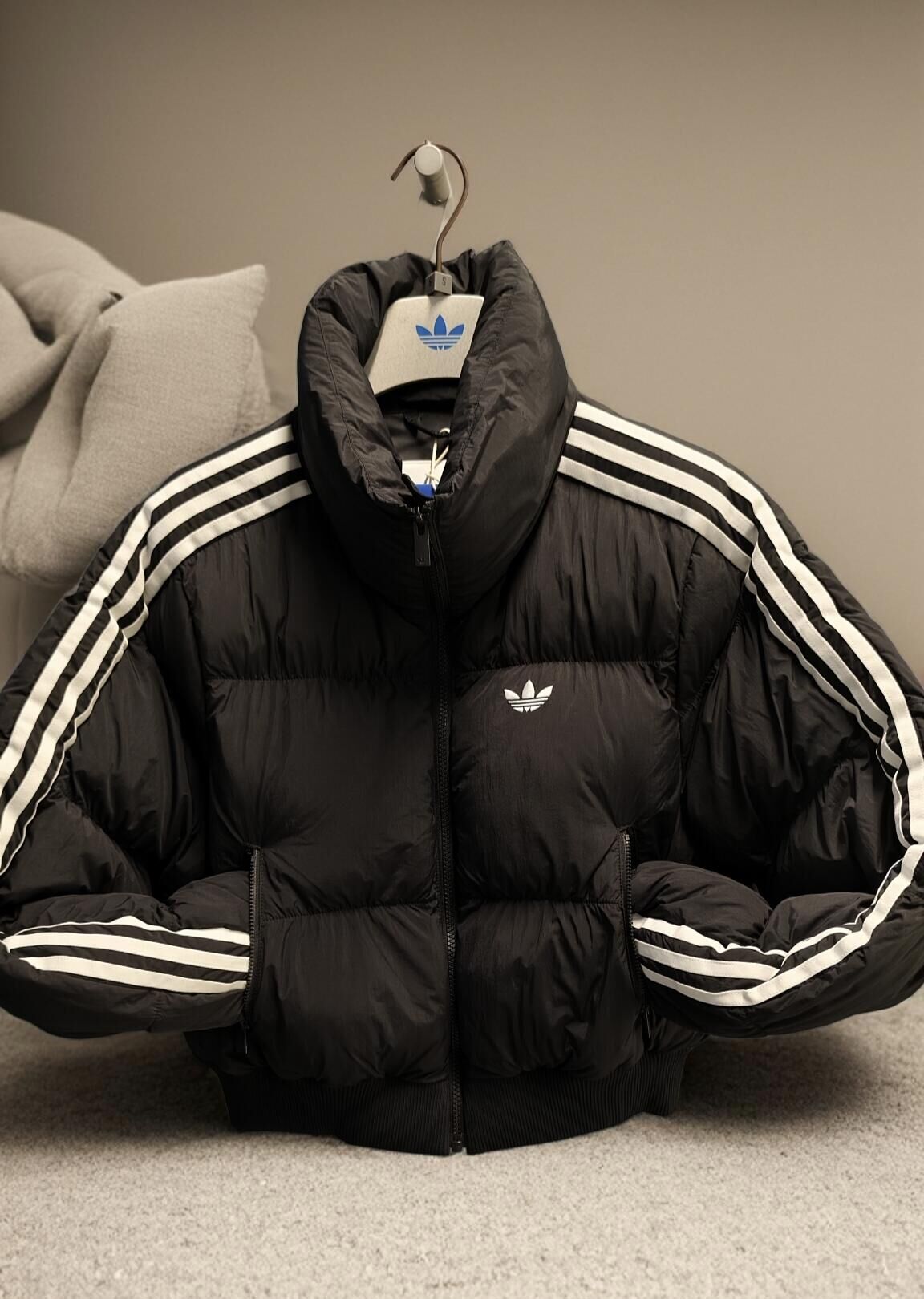 代購-Adidas Originals ADICOLOR 條紋 短版 寬鬆 外套 女 JX2970