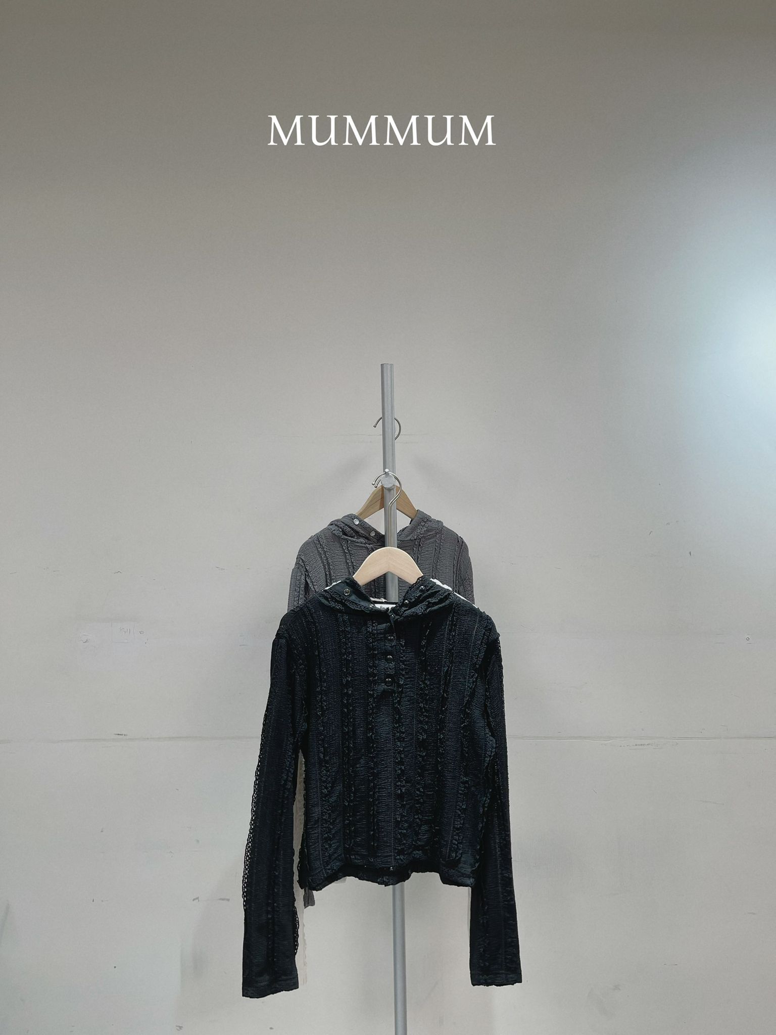 0212846a/蕾絲紋多扣連帽外套 36/36/21