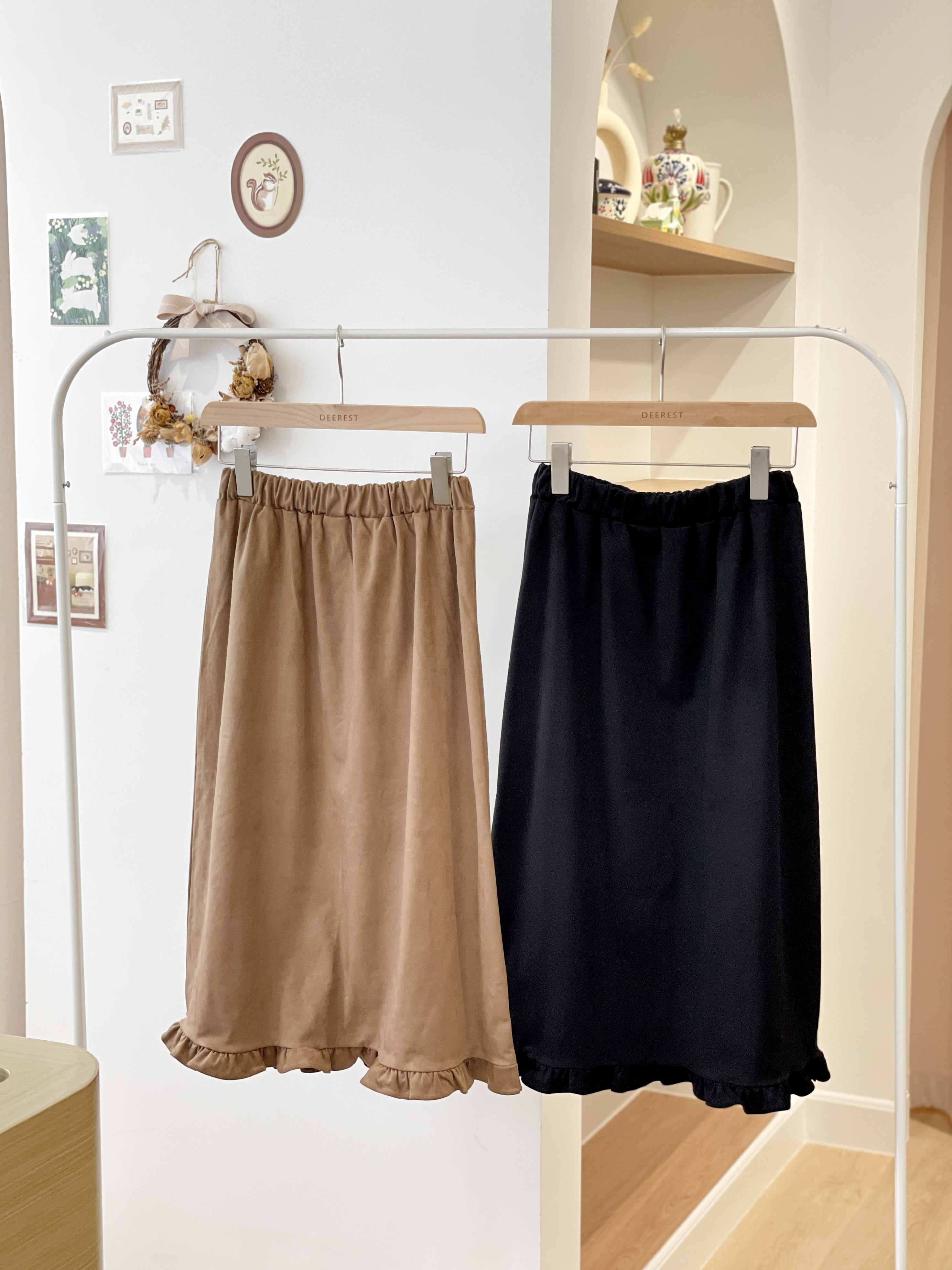 SK585 Coffee Suede Long Skirt