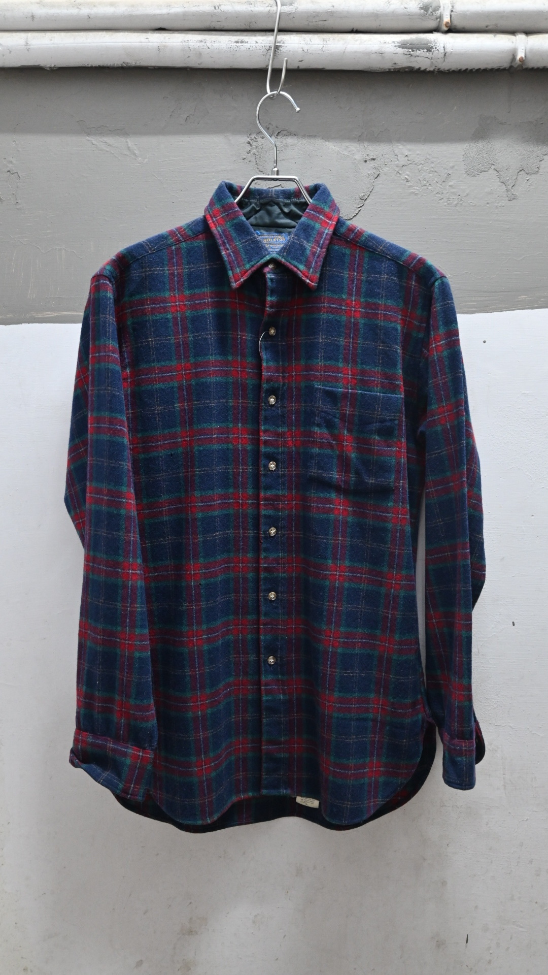 70~80’s Pendleton Wool Shirt (Made in USA)“Some pin hole