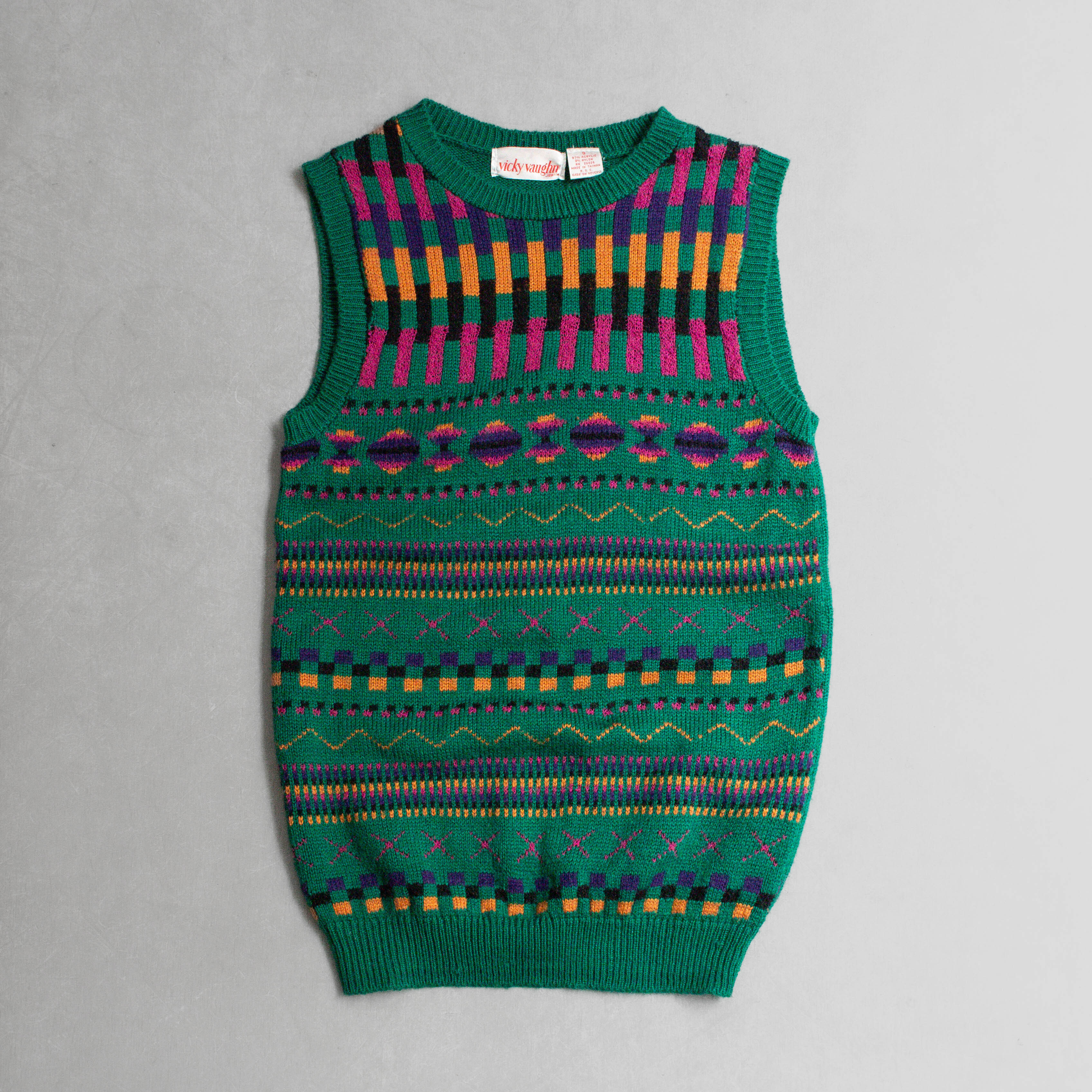 80S VINTAGE KNITTED VEST 美國 綠色 針織 圖案 圓領 背心