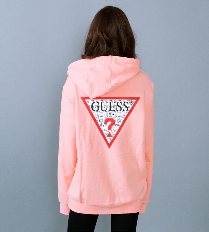 【雙十一優惠】現貨 GUESS x Hello Kitty 帽T 凱蒂貓 LOGO 粉