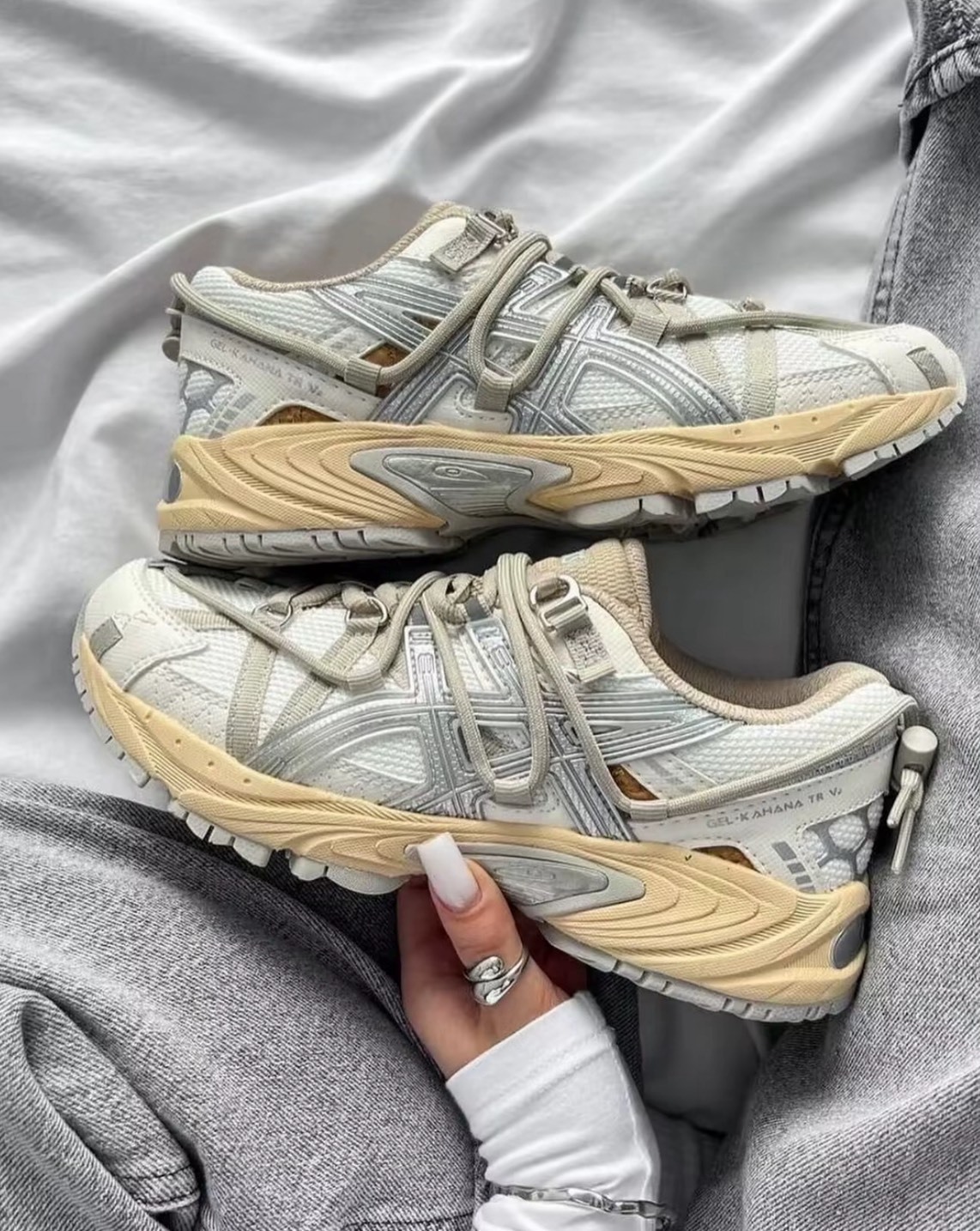 【雙十一優惠】Asics Gel-Kahana Tr V2 抽繩 奶茶色 1203A259-250