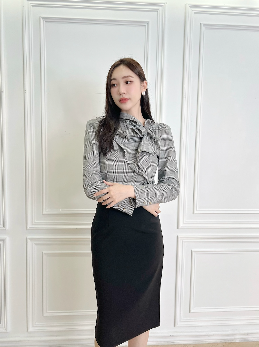 前拉鍊立體荷葉格紋上衣