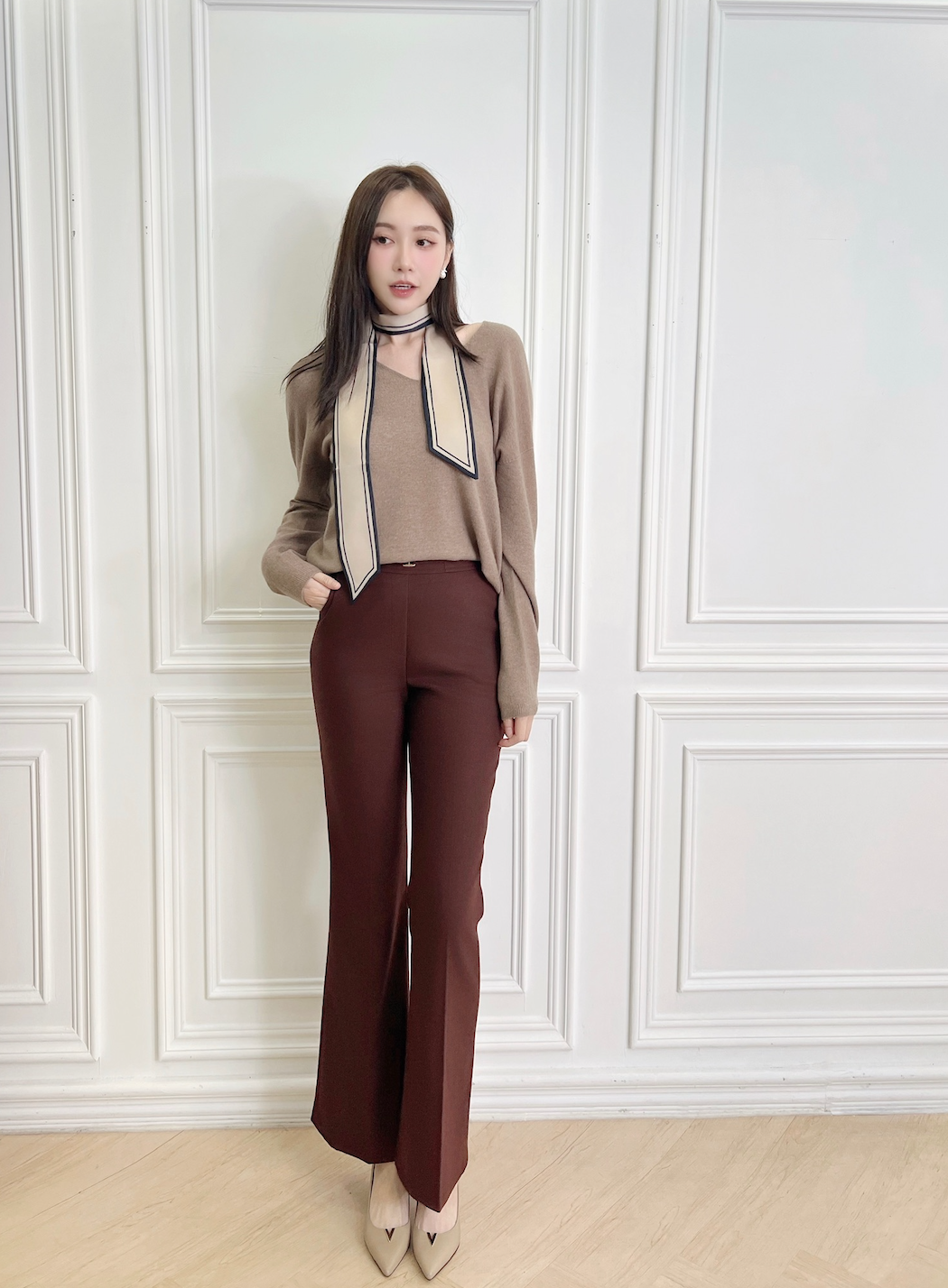 V領寬鬆長袖羊毛上衣