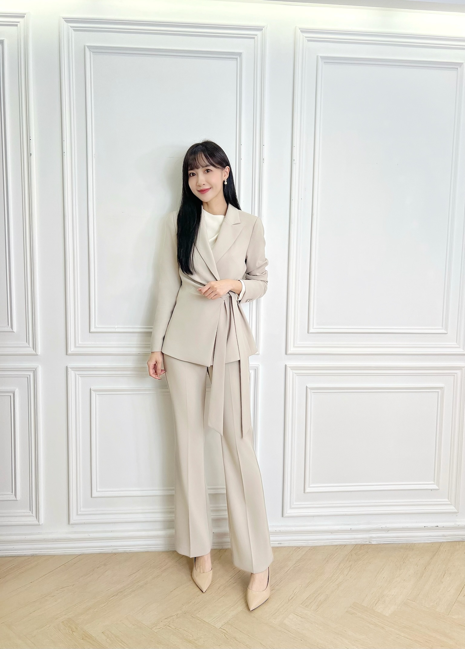 率性側綁帶西裝套裝-米