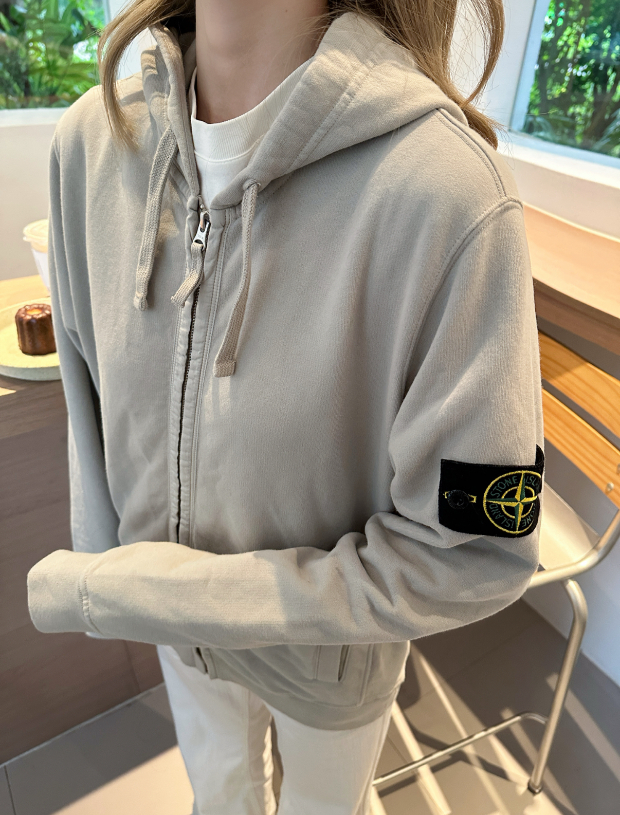 STONE ISLAND 連帽拉鏈衛衣 男款｜徽章臂章經典款 K2S156100067S0A20V0061