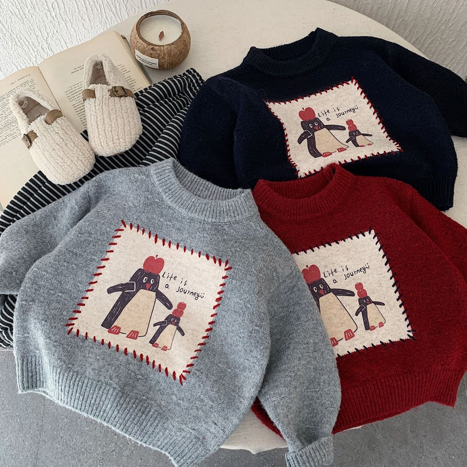 現貨90紅色 、110灰色、120紅色、130紅色｜郵票小企鵝針織毛衣 ᝰ     ‧