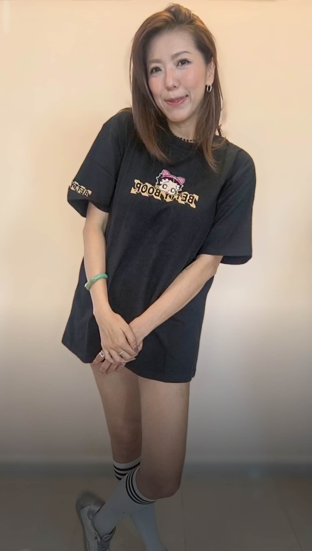 C005 原價RM249 💢特價RM199 ▶️日本高品質刺繡上衣  (MM穿XL) 👉XL(B:cm L:cm) XXL(B:cm L:cm) 👈