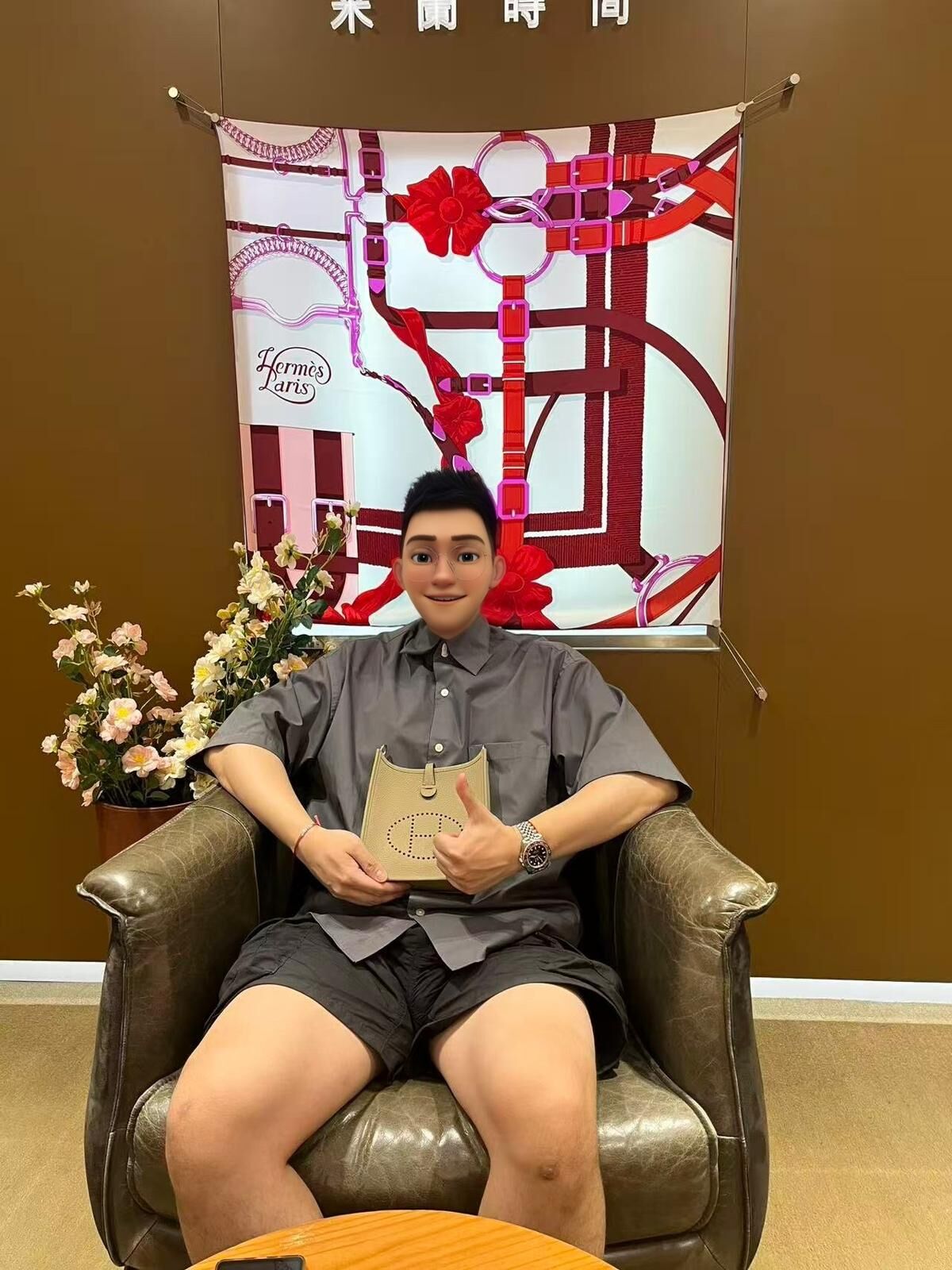 暖男先生秒購Mini E 馬爾法米色🫶 簡約高質感，送俾女朋友做禮物超貼心💞 真係好開心見到你咁用心揀～希望她會鍾意🤍 (9/2025)