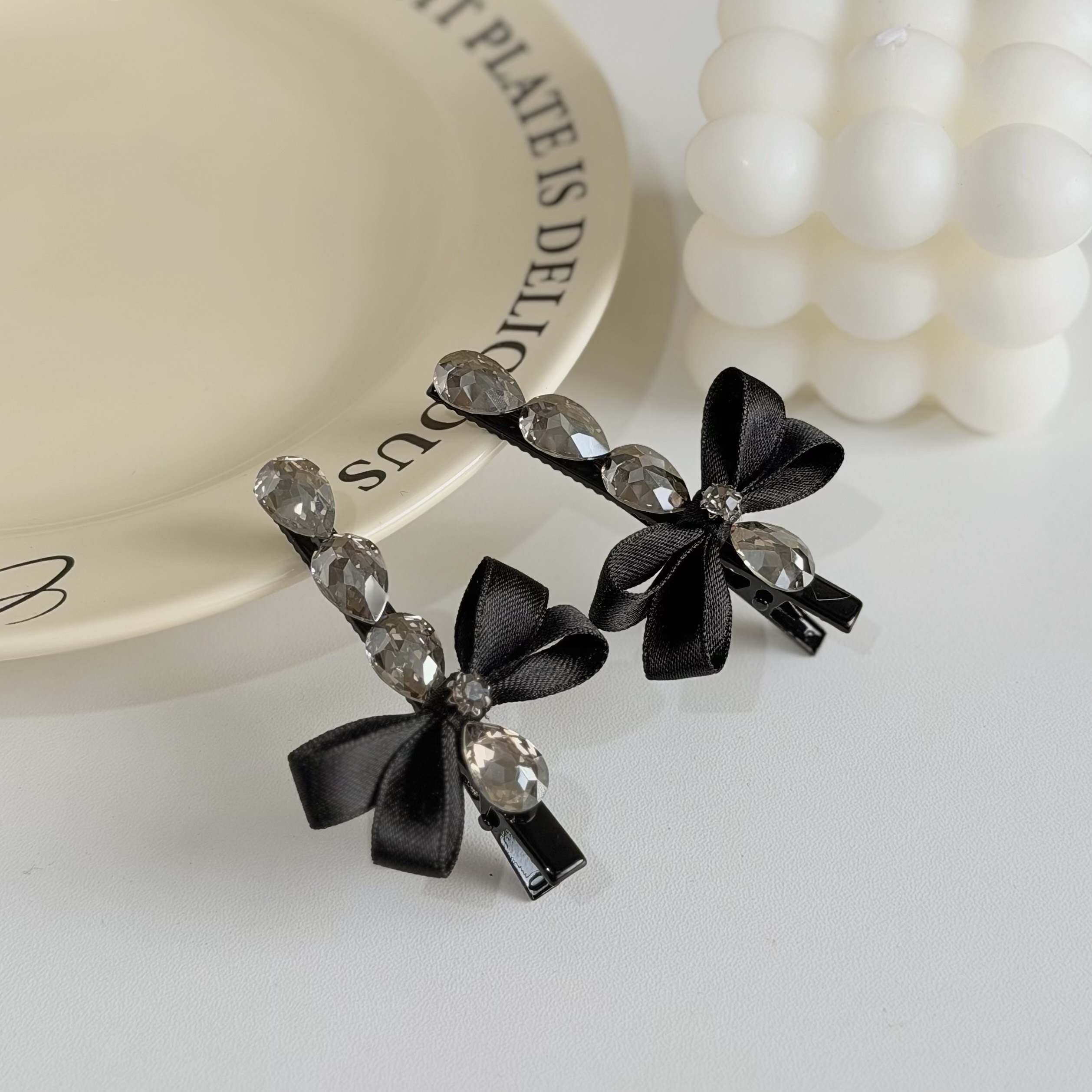 Z379水滴排鑽蝴蝶結壓夾【單支】