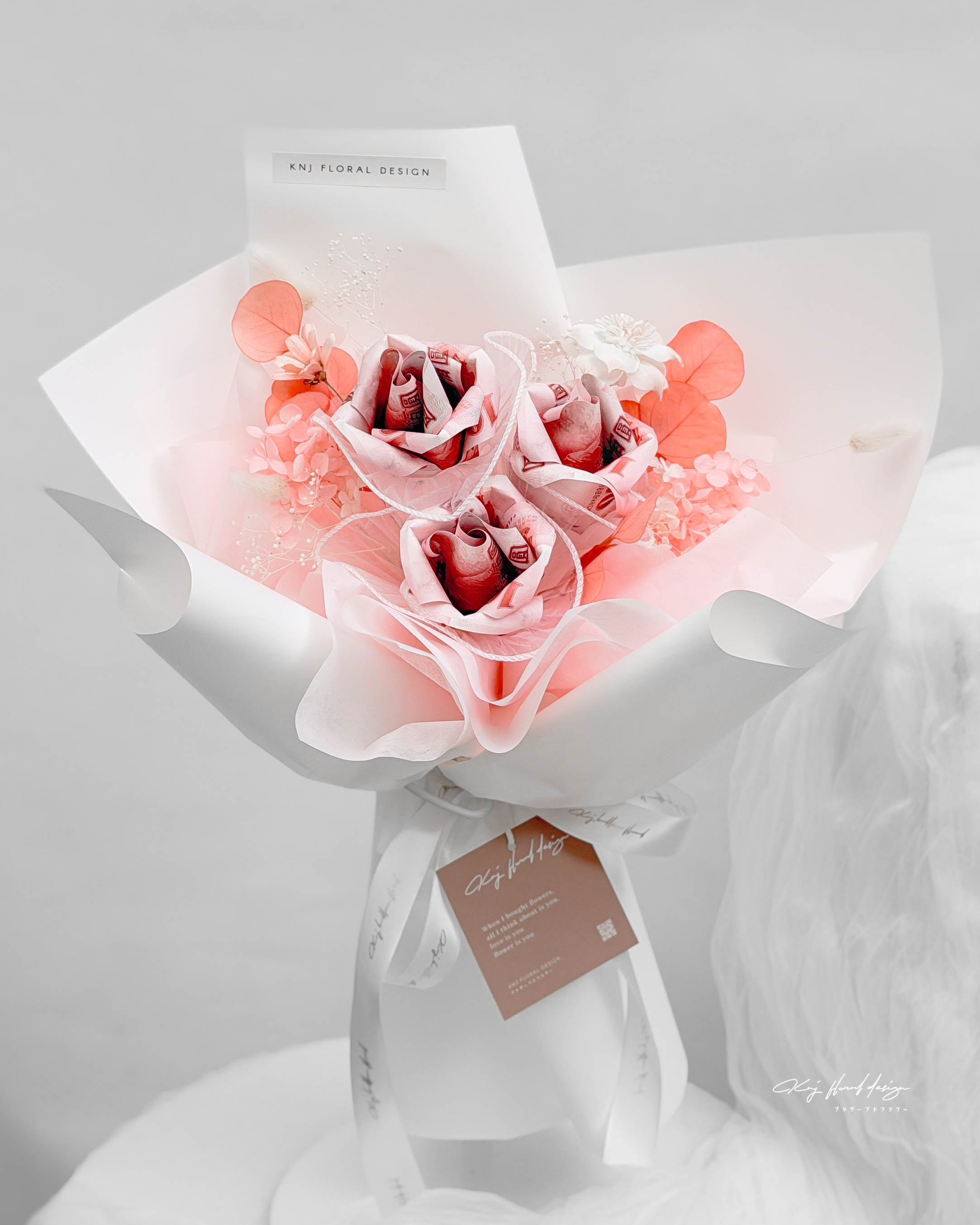 鈔票玫瑰花花束．3朵