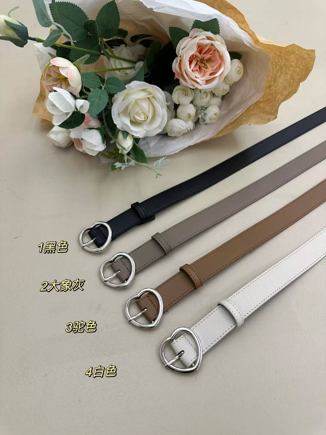 BT5107 愛心銀扣牛皮腰帶