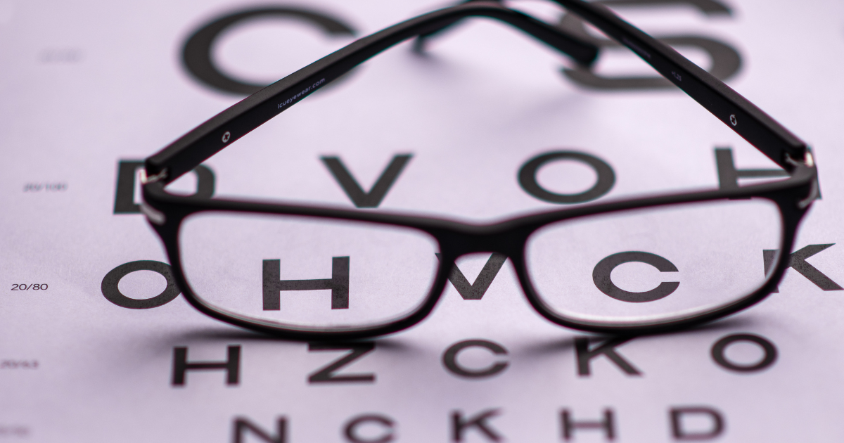 老花眼鏡可以買現成的嗎