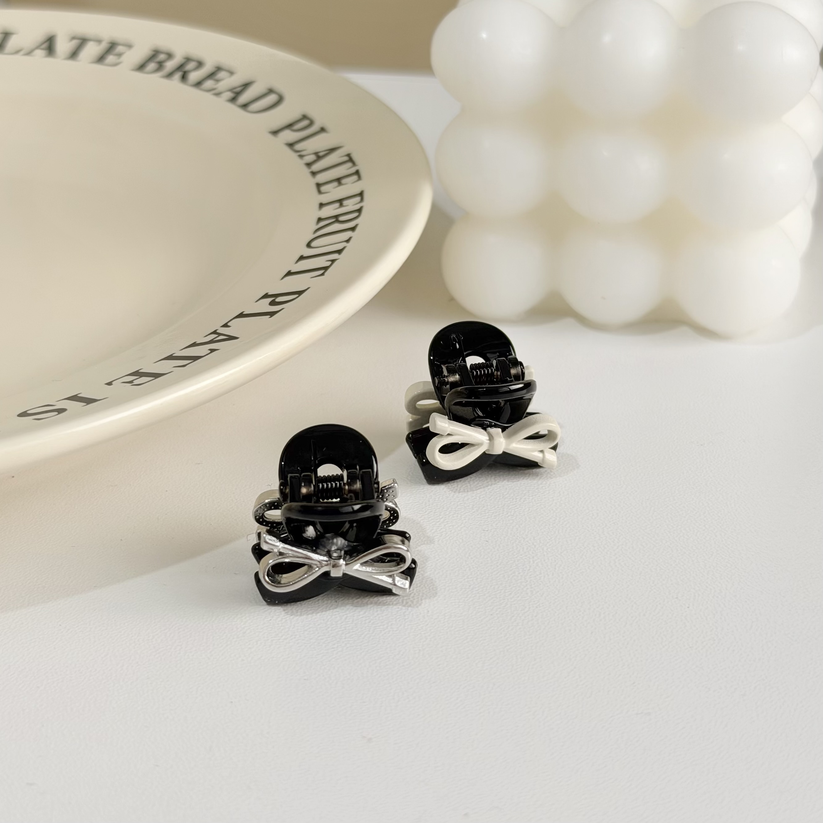 y500素面蝴蝶結抓夾