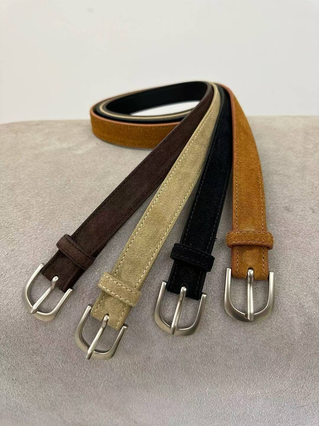 BT5125 義大利牛皮麂皮半圓霧面皮帶