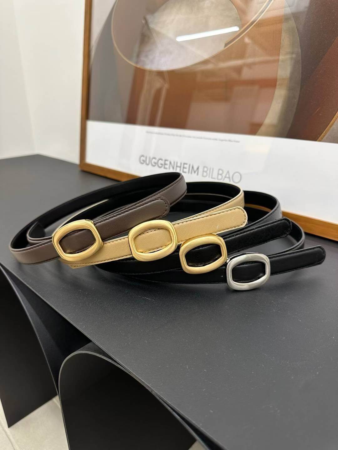 BT5128  義大利牛皮按扣腰帶