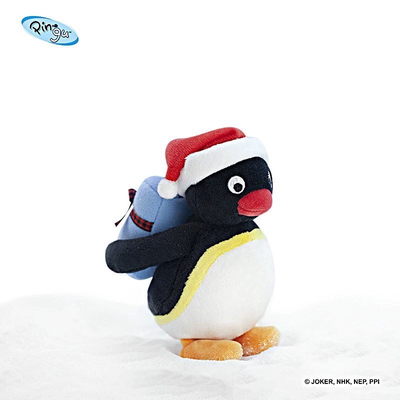 PINGU 企鵝家族 背禮物的PINGU 吊飾 玩偶